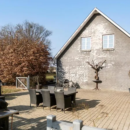 Holiday home 2 Bedroom Amazing In Grindsted