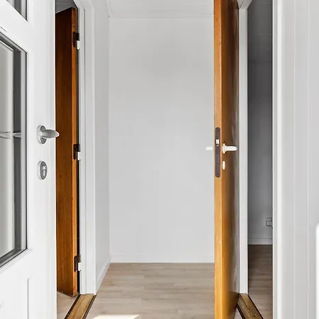 Prachtig Met 2 Slaapkamers In Vakantiehuis Otterup